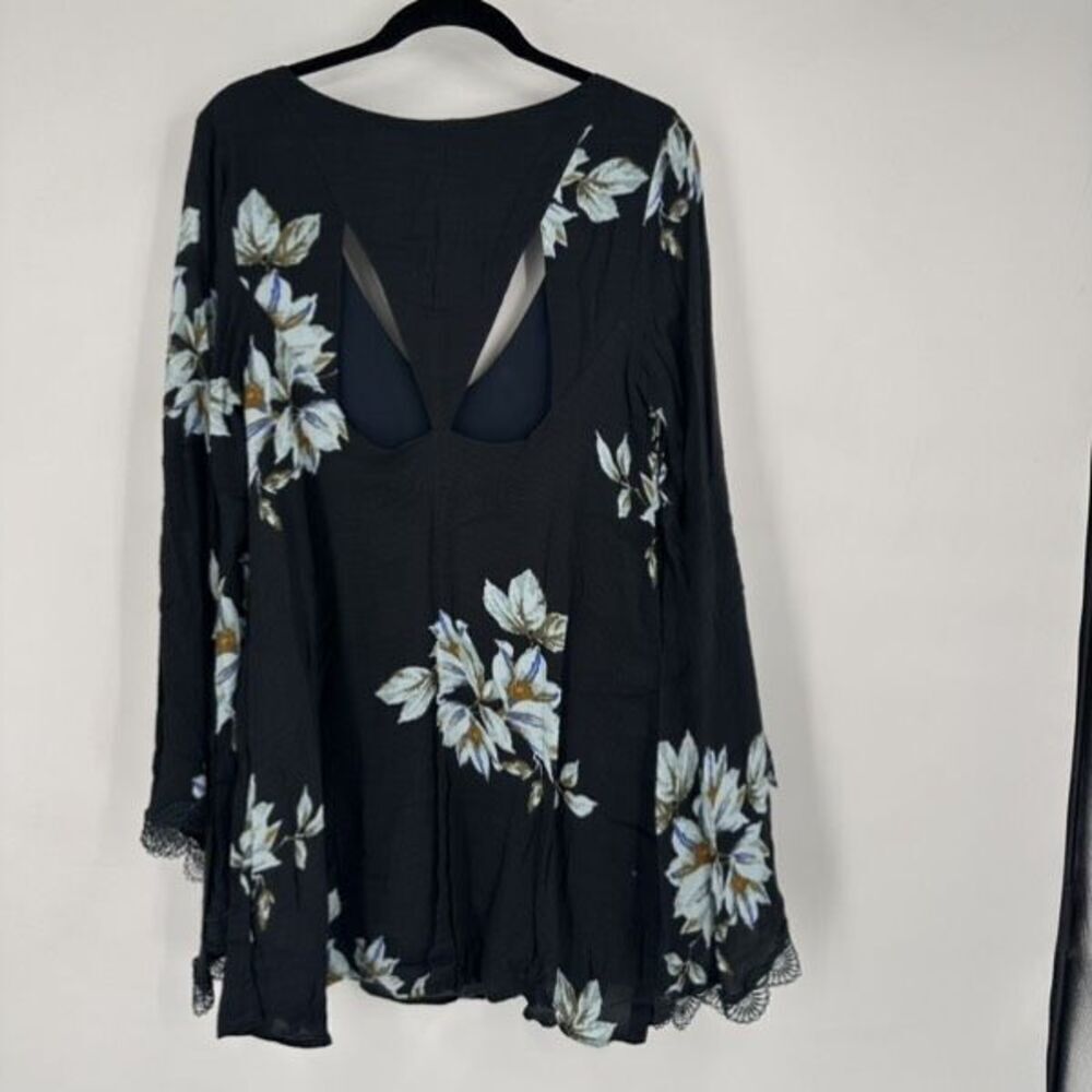 Free People‎ Wanderer Mini Dress Charcoal Floral Bell Sleeve As Seen On TV Small - Picture 12 of 15